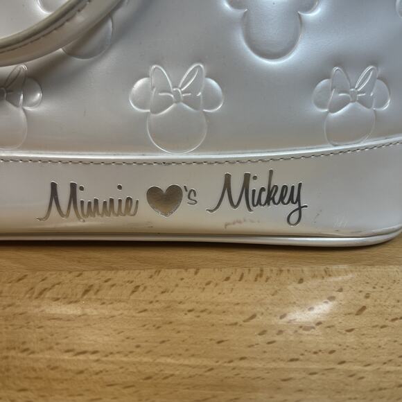 Loungefly Disney Minnie Loves Mickey Embossed Handbag Bowling Bag w/wallet main image 14